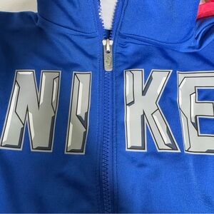 💙 Nike Kids Sweatshirt 5/6 💙